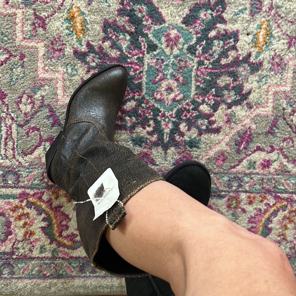 Donald pliner riot - Picture 8 of 8